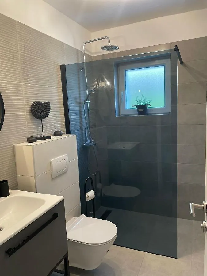 Mar-Ta Holiday Home Pridraga 0*,